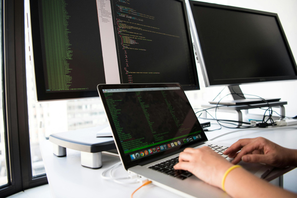 黑龍江佳木斯測(cè)試無(wú)人快遞配送